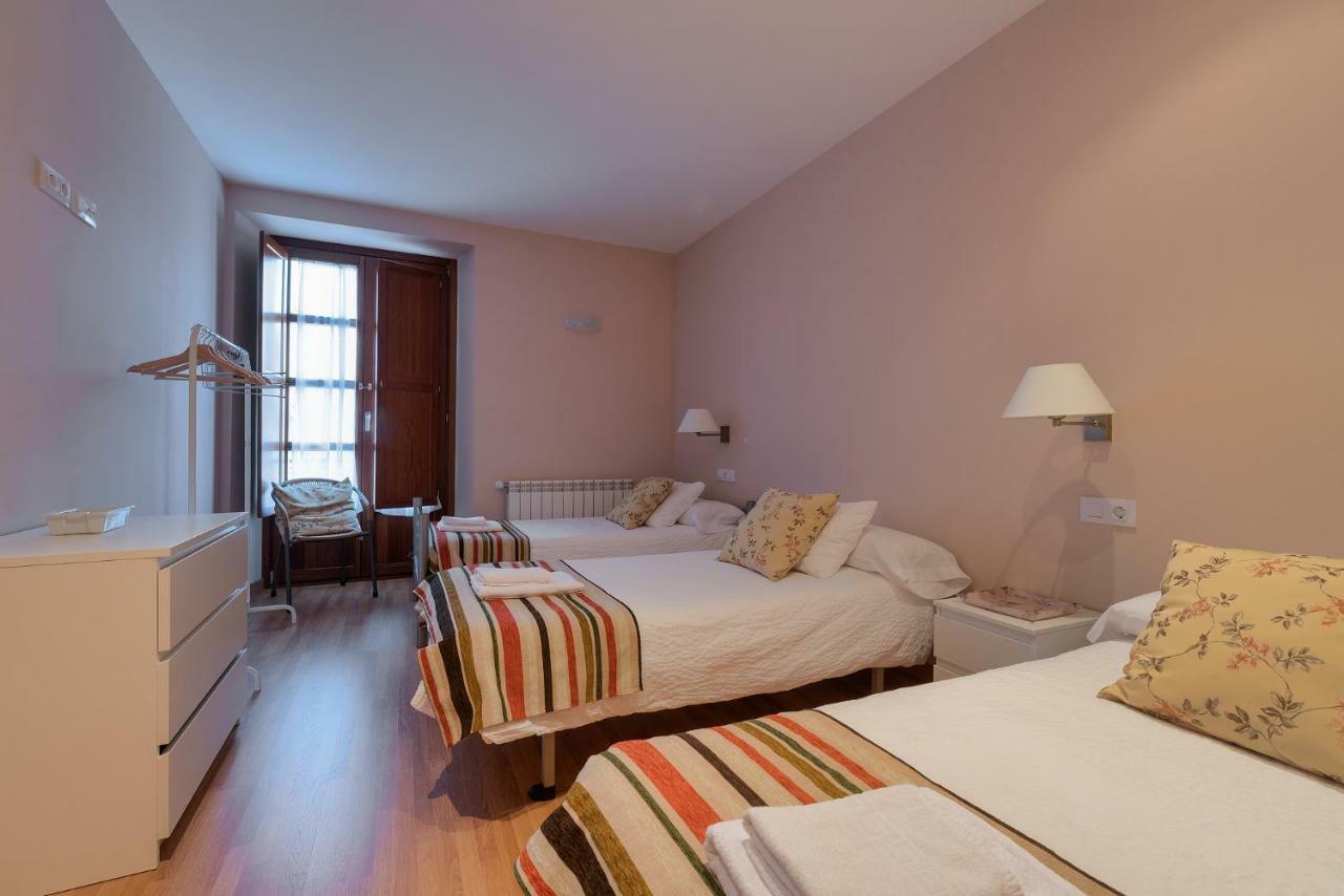 Mirando Llanes A B C Apartment Bagian luar foto
